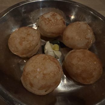 Gai Noi - Desserts Near Me - Minneapolis, Minnesota