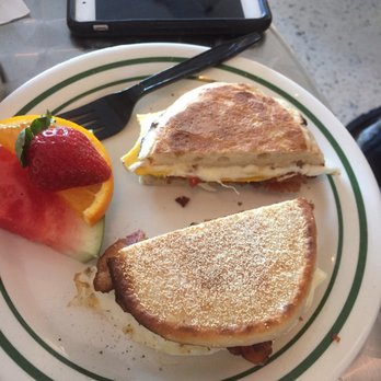 Belle's - Bacon egg and cheese on English muffin - Cafes Near Me - Newport, Rhode Island Belle's - Bacon egg and cheese on English muffin - Cafes Near Me - Newport, Rhode Island