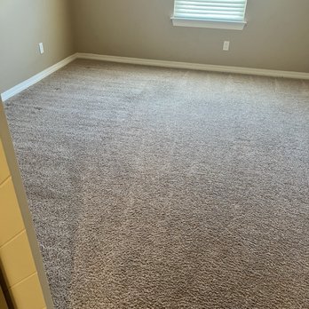 Steam Wizard - This room was really bad- high traffic workout room - Carpet Cleaning Near Me - El Paso, Texas