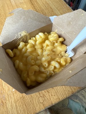 Mmmac N' Cheese by null