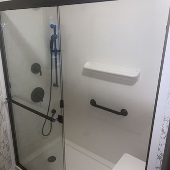 Bath Fitter - Kitchen & Bath Near Me - Pensacola, Florida Bath Fitter - Kitchen & Bath Near Me - Pensacola, Florida