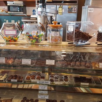 Southern Candymakers - Cases loaded with Candies - Chocolatiers & Shops Near Me - New Orleans, Louisiana Southern Candymakers - Cases loaded with Candies - Chocolatiers & Shops Near Me - New Orleans, Louisiana