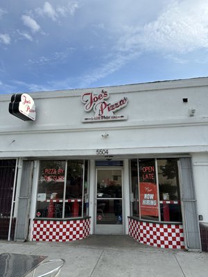 Joe's Pizza Mid-City by null