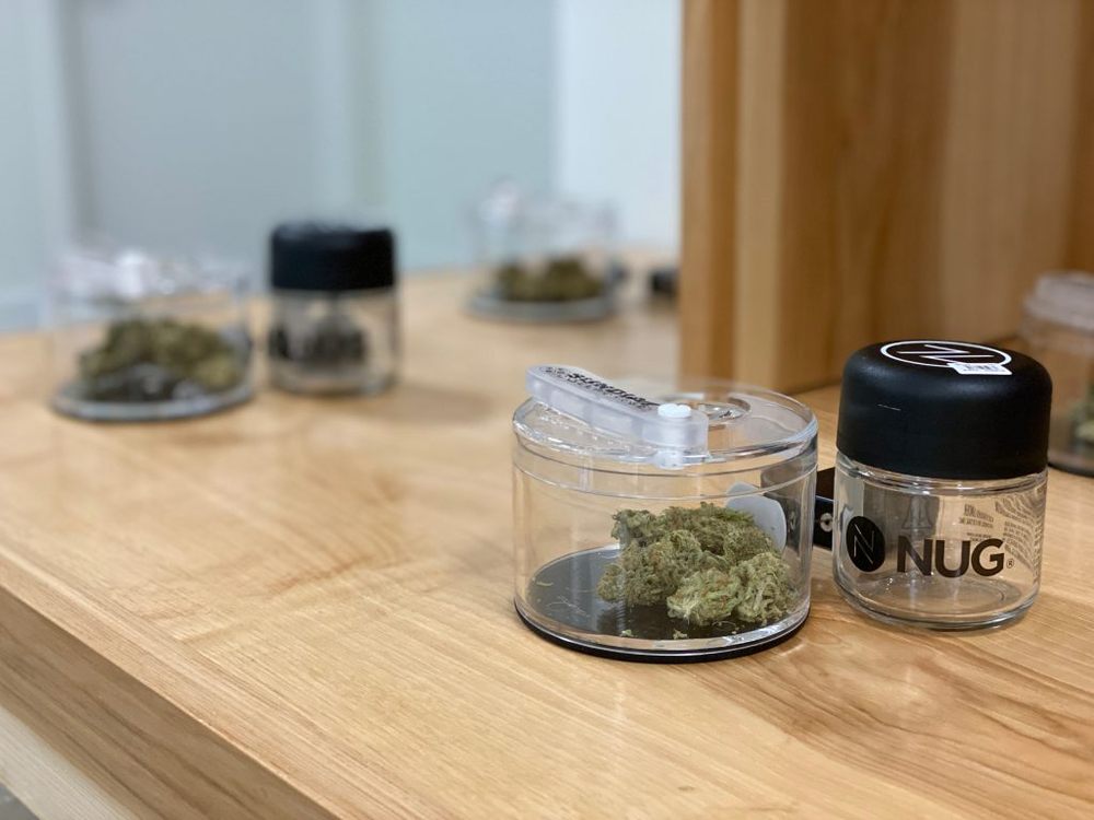 NUG X SUNDIAL REDDING Updated September 2024 23 Reviews 1852