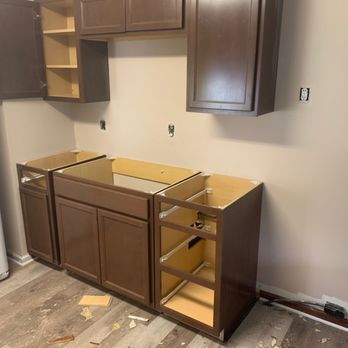 Evans Construction - Kitchen remodel - Painters Near Me Evans Construction - Kitchen remodel - Painters Near Me