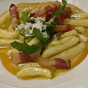 Copine - HAND ROLLED PASTA 'CARBONARA' applewood smoked bacon, back pepper, arugula - French Near Me - Seattle, Washington