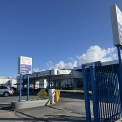 Payless Car Rental - Payless next door but they drop us off here.