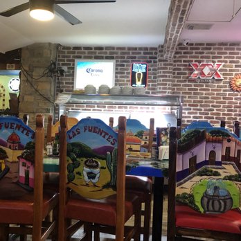 The Original Las Fuentes / Magnolia - Inside 1.23.23 - Mexican Near Me - Magnolia, Texas