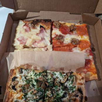 ZeroZero39 Pizzeria - Pizza Near Me - Huntington Beach, California