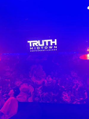 TRUTH MIDTOWN - 657 Antone St NW, Atlanta, Georgia - Dinner Theater