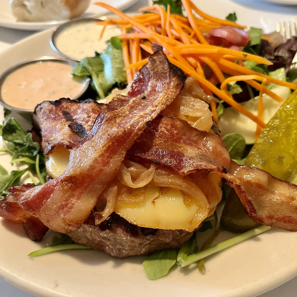 North Star American Bistro - caramelized gouda burger - sans buns - New American Near Me - Brookfield, Wisconsin North Star American Bistro - caramelized gouda burger - sans buns - New American Near Me - Brookfield, Wisconsin