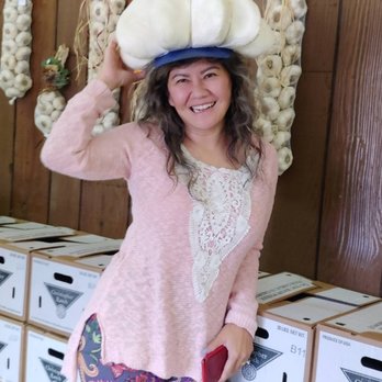 Garlic World - Specialty Food Near Me - Gilroy, California