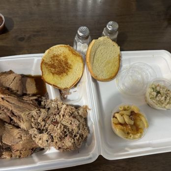 Boarhog's Barbeque - Combo plate: pulled pork/brisket/mac-n-cheese/slaw - American Near Me - Huntsville, Alabama