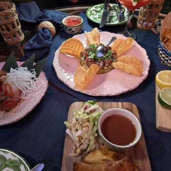 The Hideaway - Steakhouses Near Me - Beverly Hills, California
