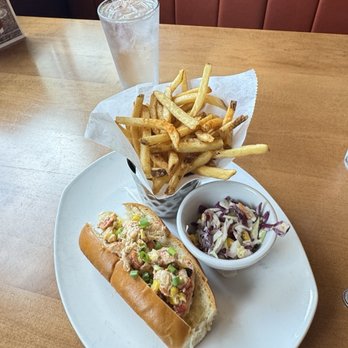 Silver Diner - Diners Near Me - Fredericksburg, Virginia Silver Diner - Diners Near Me - Fredericksburg, Virginia