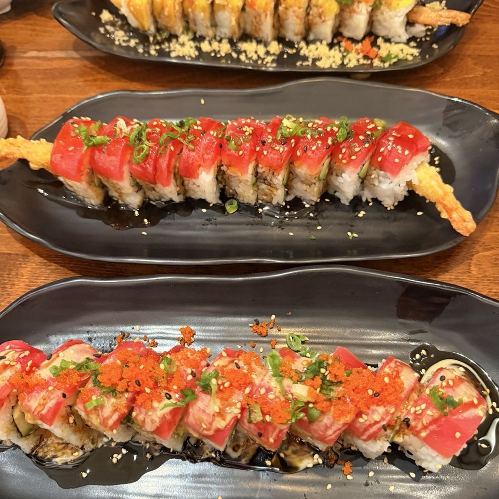 39 Degrees - Autumn Roll, Sexy Girl Rolland crunch! Sooo good! - Japanese Near Me - Long Beach, California 39 Degrees - Autumn Roll, Sexy Girl Rolland crunch! Sooo good! - Japanese Near Me - Long Beach, California