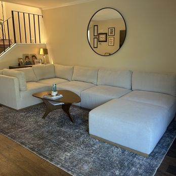 Steam Master Carpet Cleaners - Modular sofa couch and rug steamed and cleaned - Carpet Cleaning Near Me - Costa Mesa, California Steam Master Carpet Cleaners - Modular sofa couch and rug steamed and cleaned - Carpet Cleaning Near Me - Costa Mesa, California