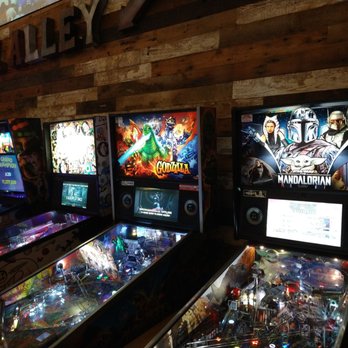 St. Paul Tap - Great pinball selection - American Near Me - Saint Paul, Minnesota