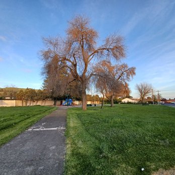 Bechtel Park - Parks Near Me - Hayward, California