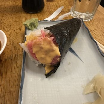 Tomo21 Sushi - Spicy tuna hand roll which - Sushi Bars Near Me - New York, New York Tomo21 Sushi - Spicy tuna hand roll which - Sushi Bars Near Me - New York, New York