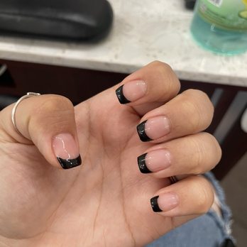 Ara Spa - Nail Salons Near Me - Davis, California
