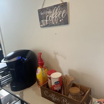 Allstate Auto Glass - They over coffee refreshment as well. - Auto Glass Services Near Me - Falls Church, Virginia Allstate Auto Glass - They over coffee refreshment as well. - Auto Glass Services Near Me - Falls Church, Virginia