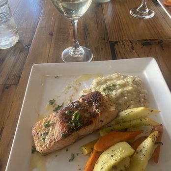 Skyline Kitchen & Vine - Wild salmon with Parmesan risotto - New American Near Me - Reno, Nevada Skyline Kitchen & Vine - Wild salmon with Parmesan risotto - New American Near Me - Reno, Nevada