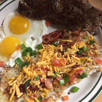 NORMS - Diners Near Me - Van Nuys, California