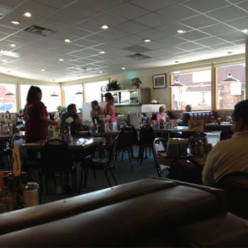 Nicely's - Breakfast hour - American Near Me - Lee Vining, California