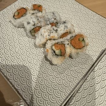 Izakaya Yagiya - Spicy tuna roll ... rolled bad and average - Izakaya Near Me - Las Vegas, Nevada Izakaya Yagiya - Spicy tuna roll ... rolled bad and average - Izakaya Near Me - Las Vegas, Nevada