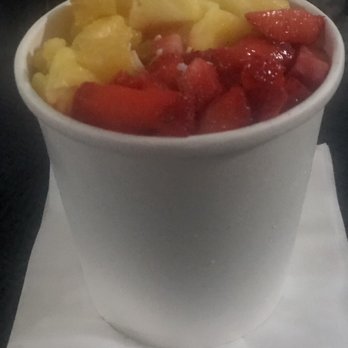 Red Mango - Pomegranate yogurt with pineapple bits and strawberries, There is also coconut and almonds under all that goodness. - Ice Cream & Frozen Yogurt Near Me - La Grange, Illinois
