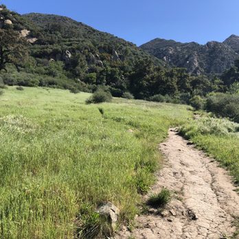 Rattlesnake Canyon - Tim Can Meadow views - Hiking Near Me - Santa Barbara, California Rattlesnake Canyon - Tim Can Meadow views - Hiking Near Me - Santa Barbara, California