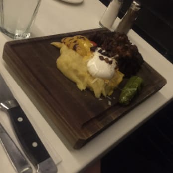 Deville Dinerbar - Hangar steak medium rare! No other way. Spot on! - Diners Near Me - Montreal, Quebec