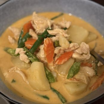 BK Belly - Panang Curry yummmm - Thai Near Me - Brooklyn, New York