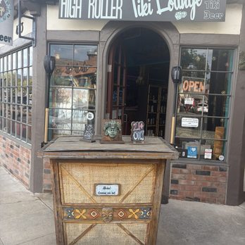 High Roller Tiki Lounge - Entrance - Tiki Bars Near Me - Solvang, California