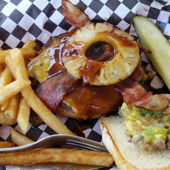 The Beach Bucket - Inland Burger - Breakfast & Brunch Near Me - Ormond Beach, Florida