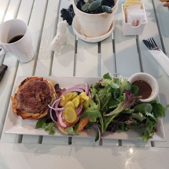 A Dog's Breakfast - Breakfast & Brunch Near Me - Windsor, Ontario