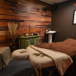 Body & Sole Reflexology and Spa - Welcome to our Hideaway massage room...