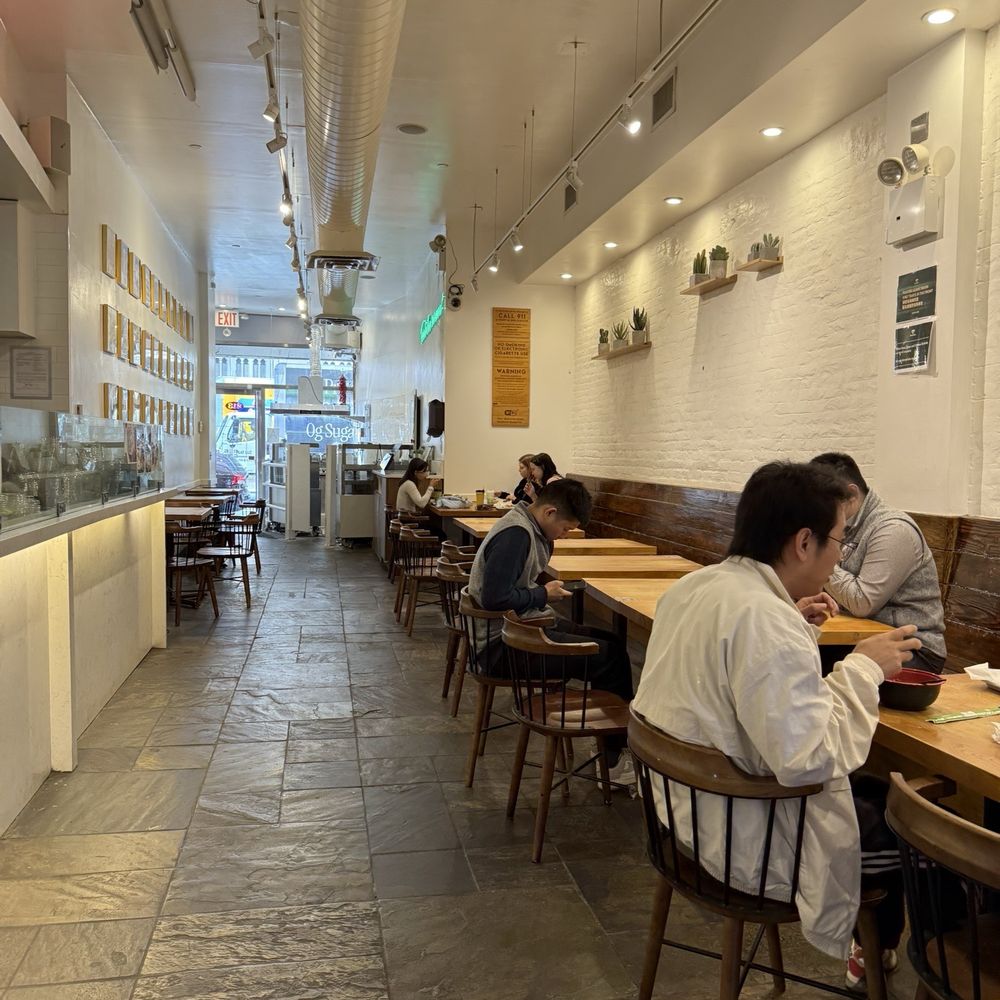 MomenTea Kitchen - Sushi Bars Near Me - New York, New York MomenTea Kitchen - Sushi Bars Near Me - New York, New York