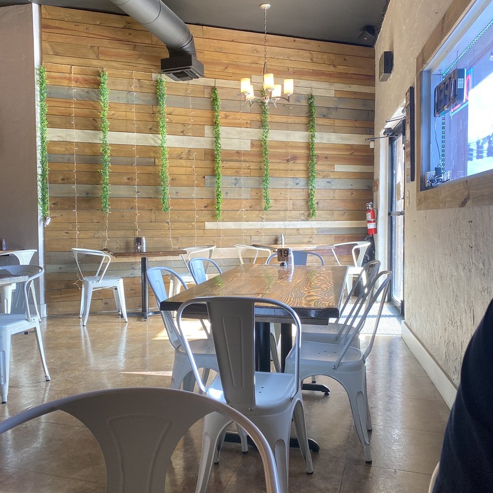 1803 Pizza Kitchen - Inside - Pizza Near Me - Orlando, Florida