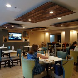 Holiday Inn Express & Suites Mebane