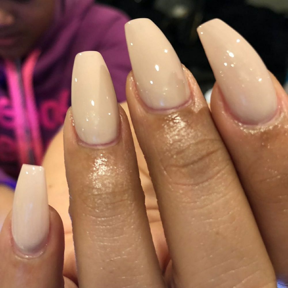 Doll Face Spa Logo