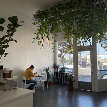 Steelhead Coffee - Inside - Coffee & Tea Near Me - Long Beach, California Steelhead Coffee - Inside - Coffee & Tea Near Me - Long Beach, California