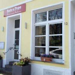 sale e pepe - Der Eingang am Morgen