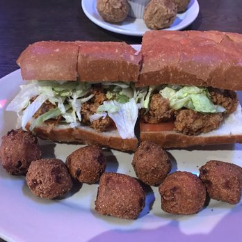 Ragin' Cajun - Oyster po-boy - Cajun/Creole Near Me - Houston, Texas Ragin' Cajun - Oyster po-boy - Cajun/Creole Near Me - Houston, Texas