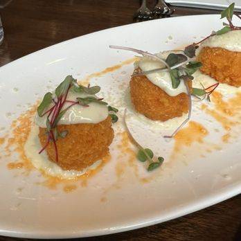 Bianco Rosso - Italian Near Me - Wilton, Connecticut