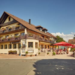 Restaurant Schloßberg - Hotel Schloßberg - Terasse und Außenansicht