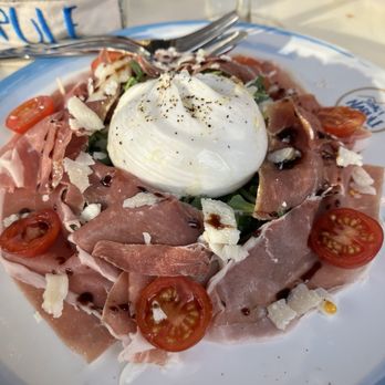 Song’e Napule Upper West - Burrata - Pizza Near Me - New York, New York