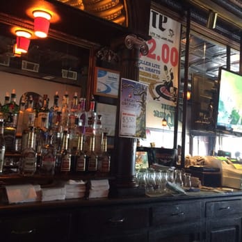Foster House - Foster House Bar - Sports Bars Near Me - Belle Vernon, Pennsylvania