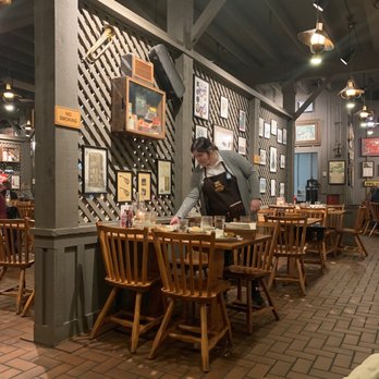 Cracker Barrel Old Country Store - Dining room - Breakfast & Brunch Near Me - Dunn, North Carolina